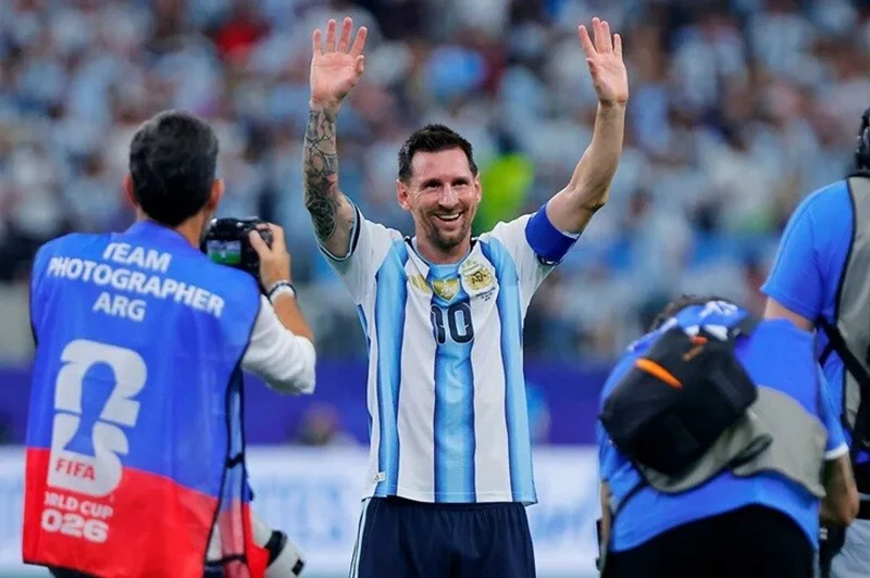 messi sinh nam bao nhieu